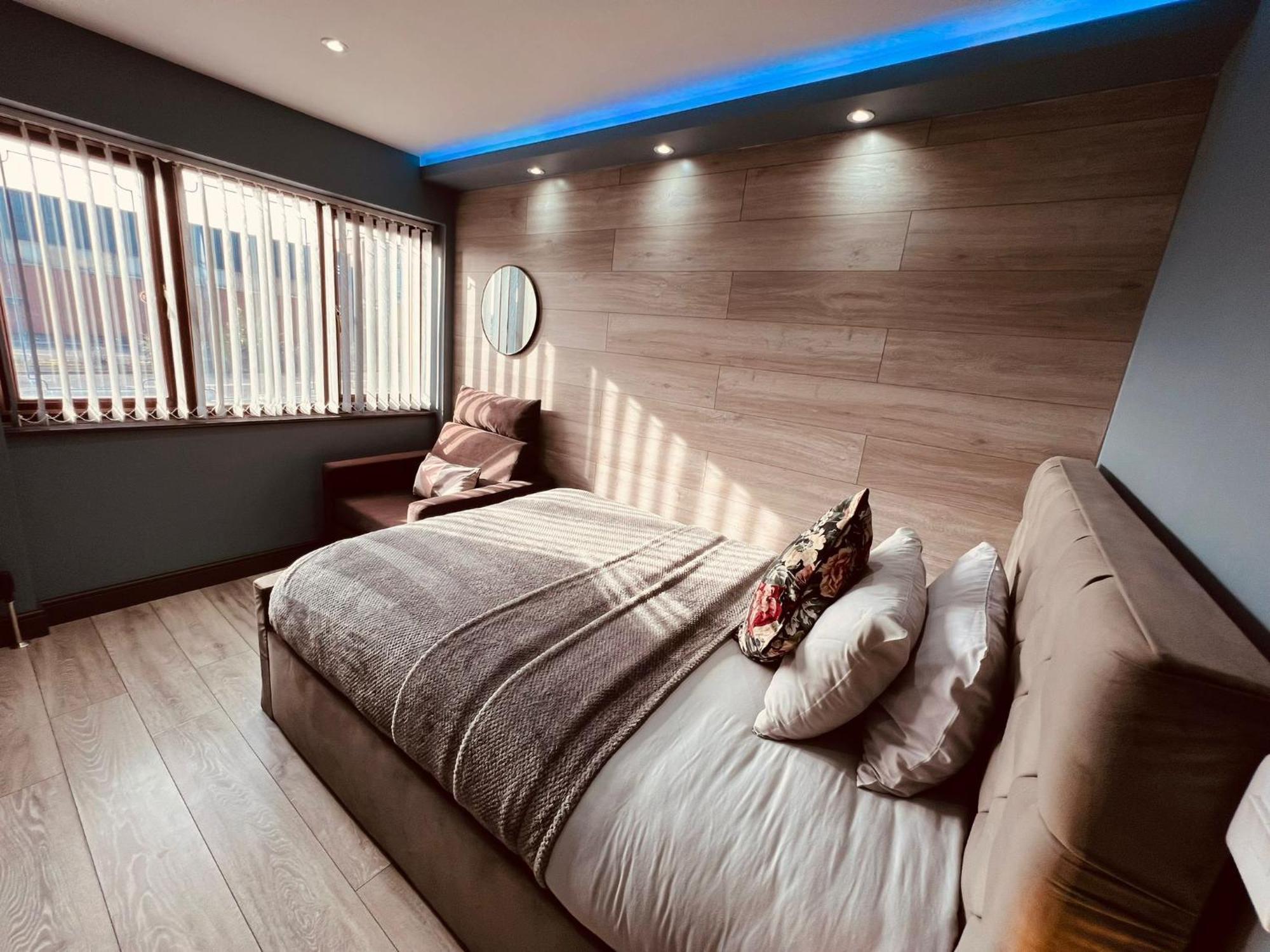 Modern Suites -5 Bedroom House- With Free Parking Birmingham City Exteriér fotografie