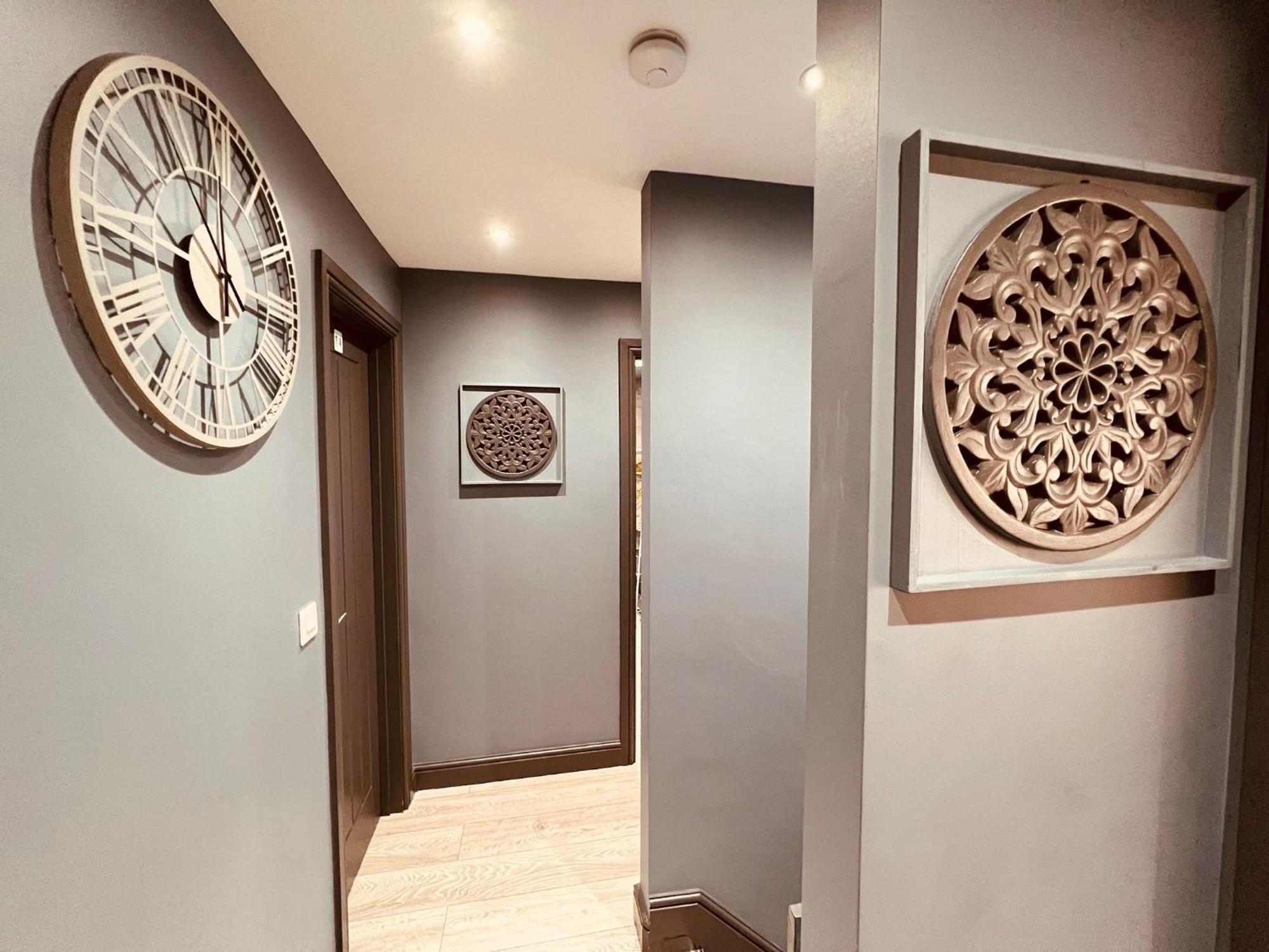 Modern Suites -5 Bedroom House- With Free Parking Birmingham City Exteriér fotografie