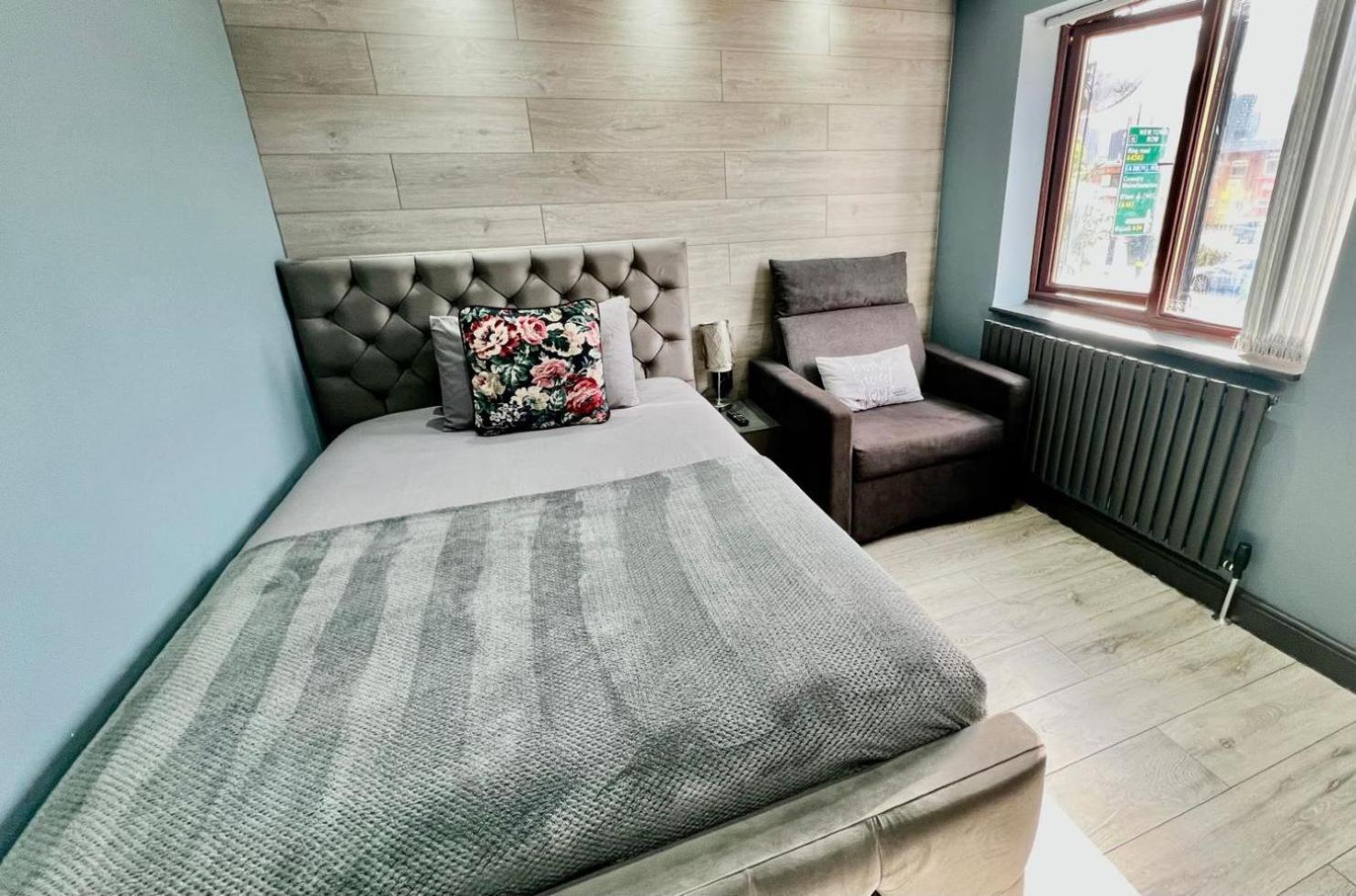 Modern Suites -5 Bedroom House- With Free Parking Birmingham City Exteriér fotografie