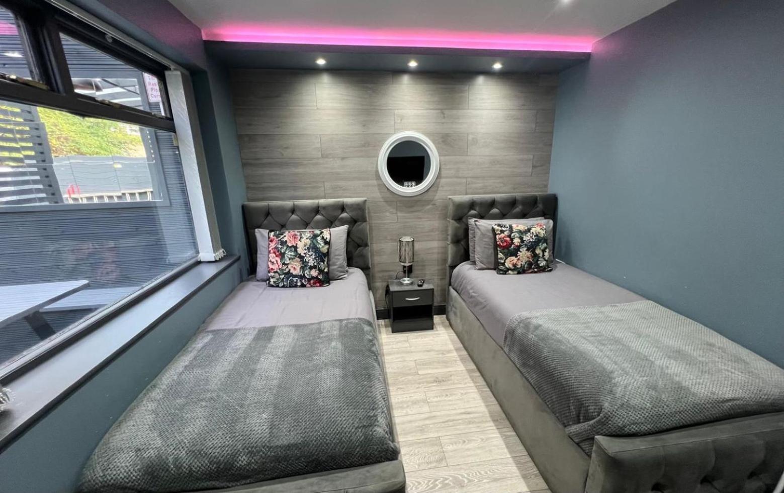 Modern Suites -5 Bedroom House- With Free Parking Birmingham City Exteriér fotografie