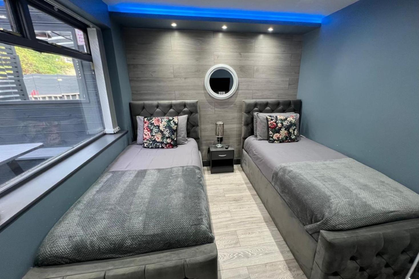 Modern Suites -5 Bedroom House- With Free Parking Birmingham City Exteriér fotografie